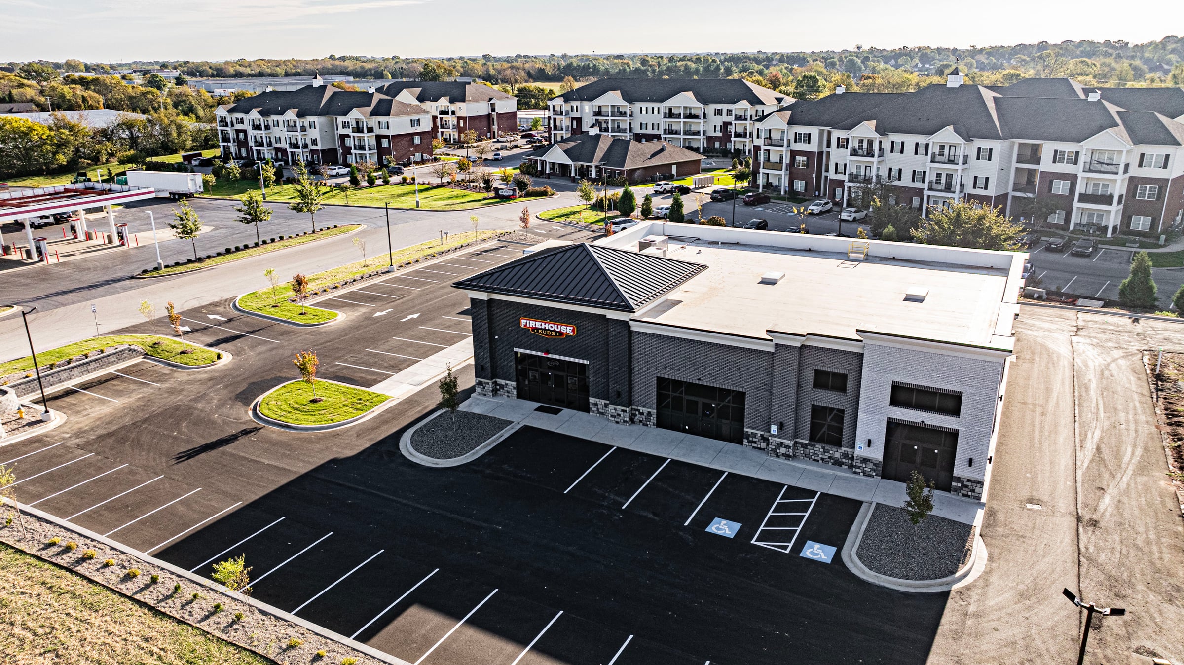 Multi-Use Drive-Thru Restaurant for Lease in Bowling Green, KY, 2,000 SF - Thumbnail 1