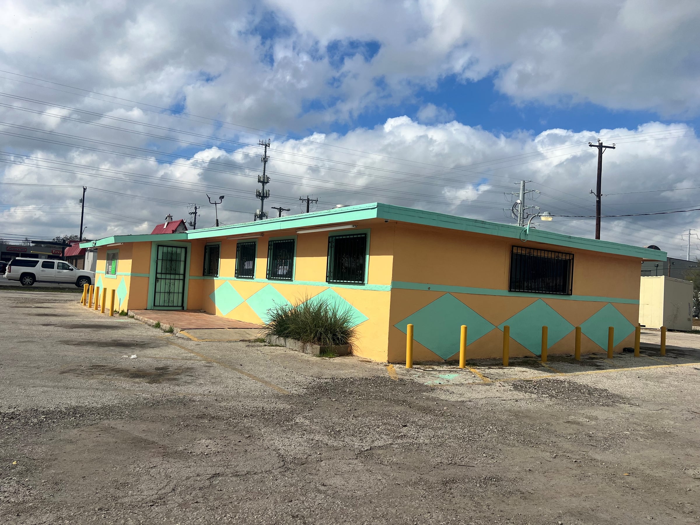 Restaurant property for Sale in San Antonio, TX, $450K - Thumbnail 3