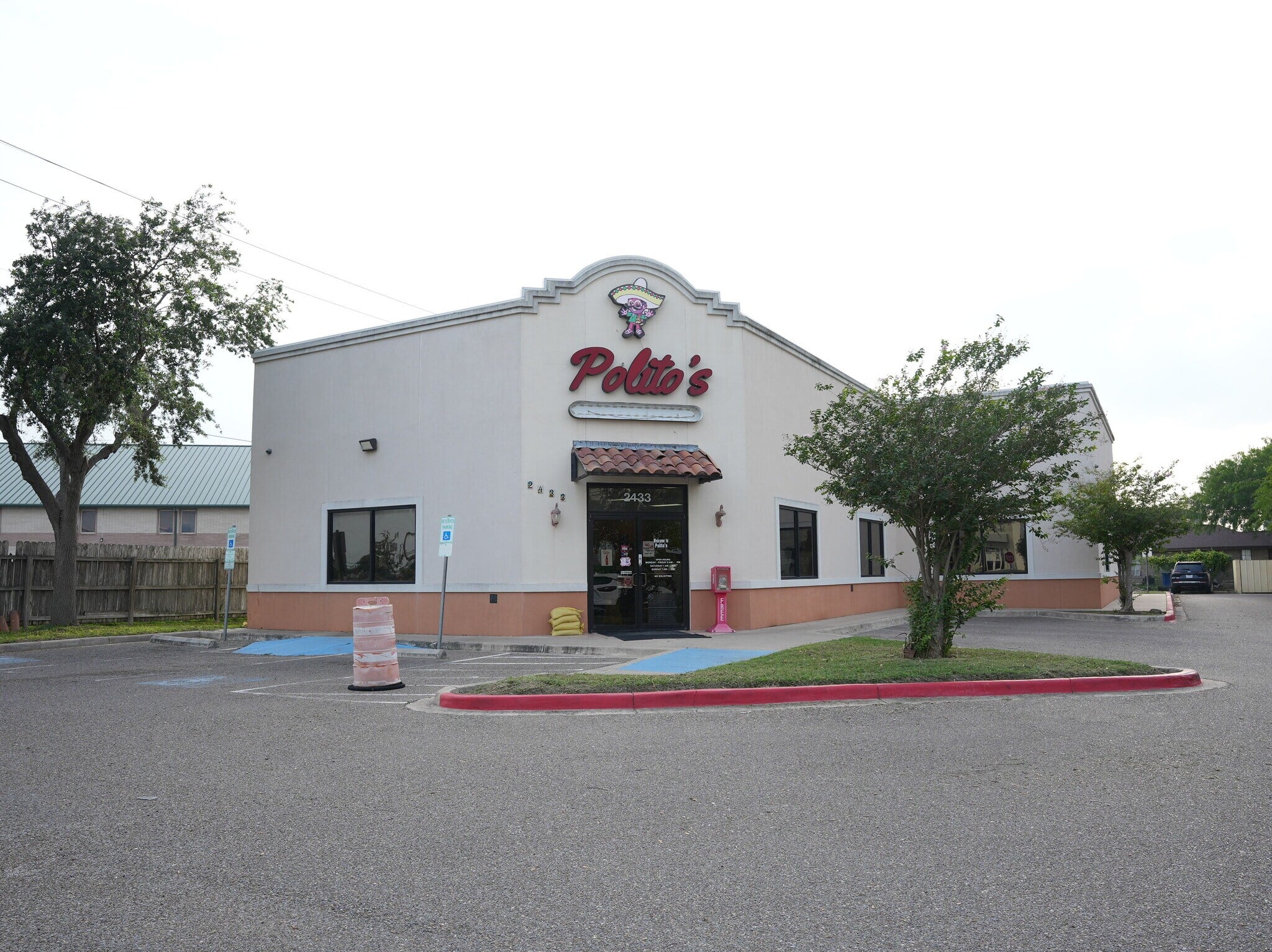 Full Restaurant for Sale in McAllen, TX, 3,998 SF - Thumbnail 4
