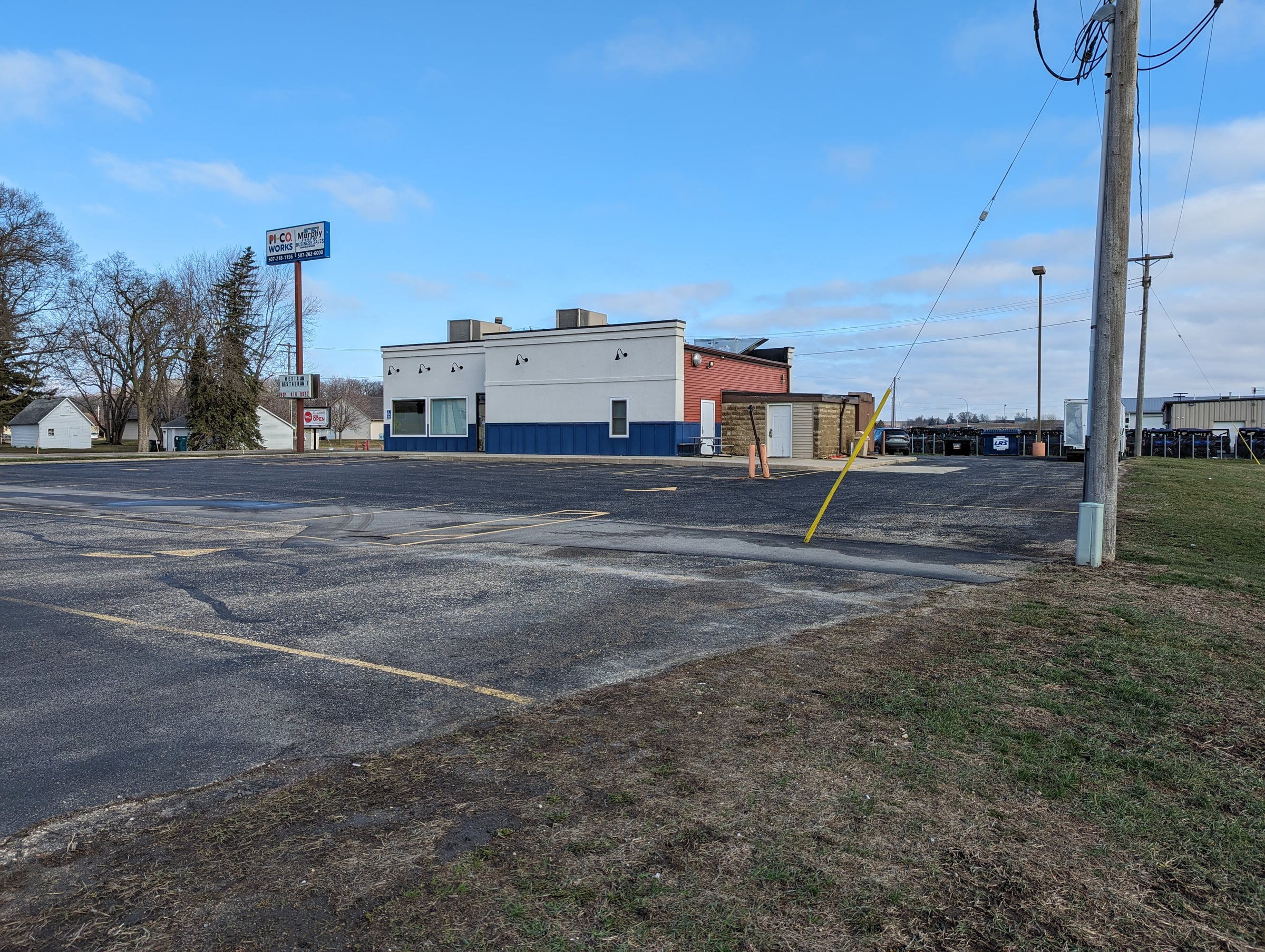 Drive-Thru Restaurant for Lease in Pine Island, MN, 2,374 SF