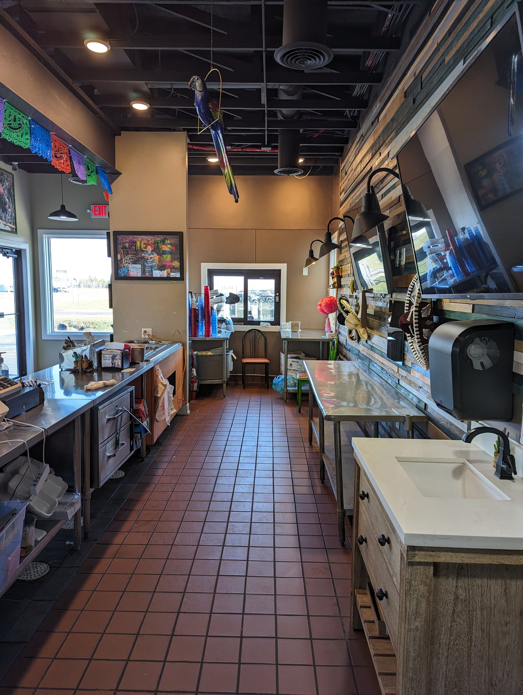 Drive-Thru Restaurant for Lease in Pine Island, MN, 2,374 SF
