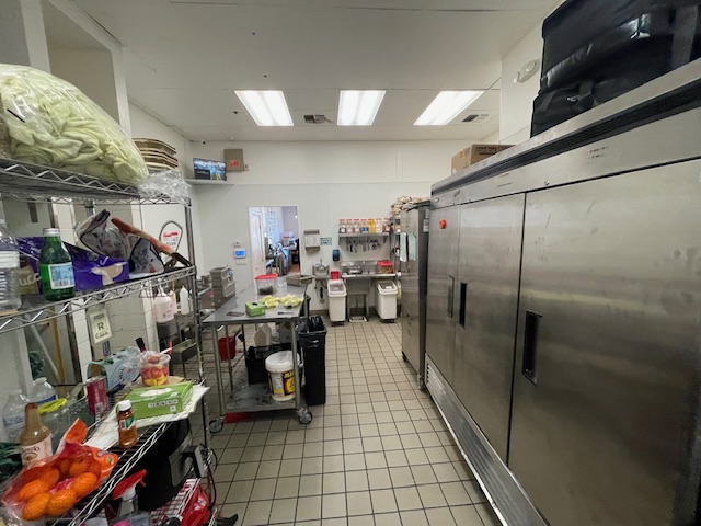 Non Hooded for Lease in Visalia CA - Thumbnail 1