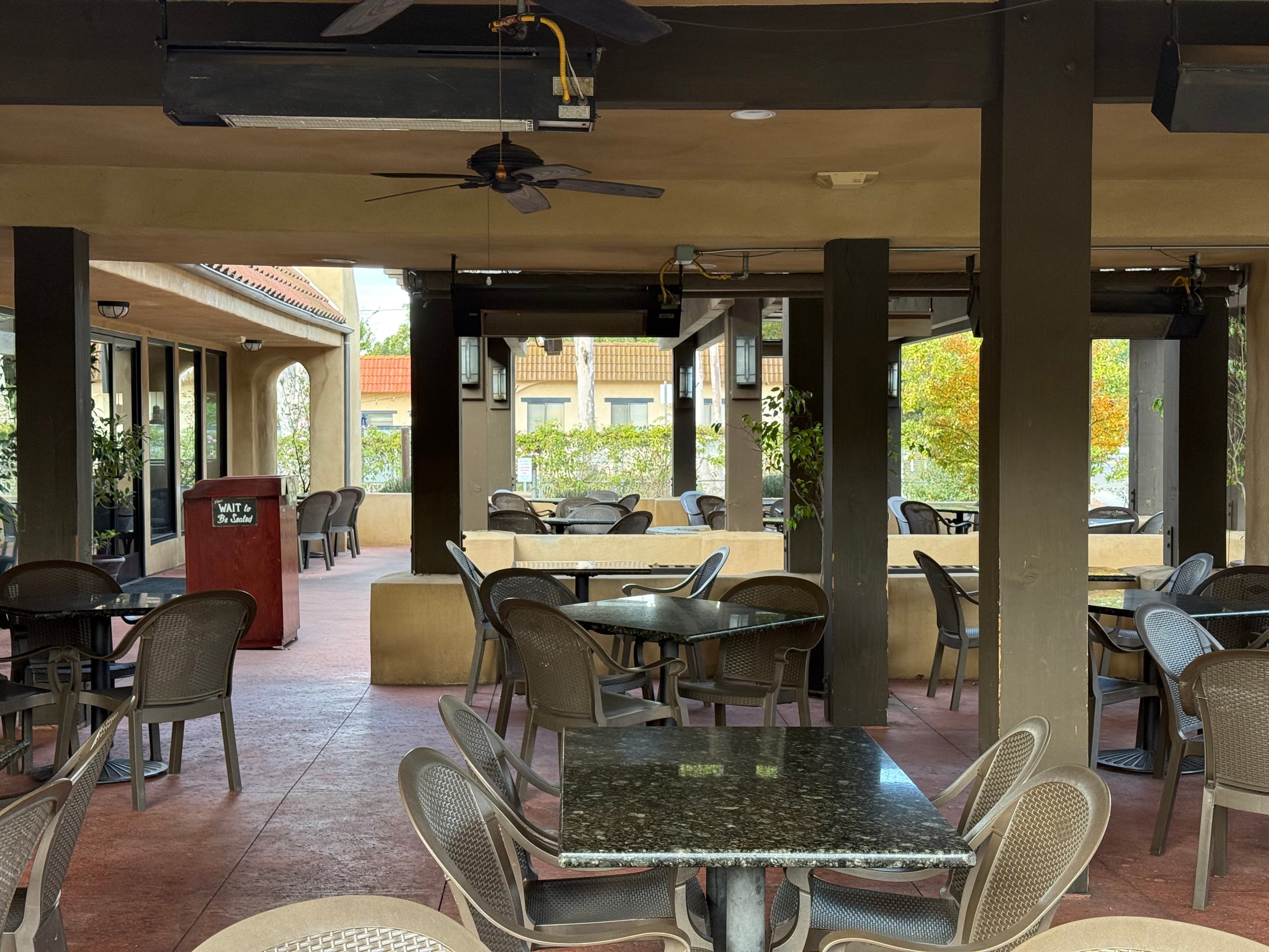 Landmark Restaurant & Retail - Ojai, Ca - Thumbnail 4