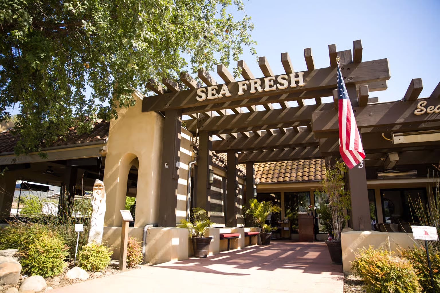 Landmark Restaurant & Retail - Ojai, Ca - Image 1