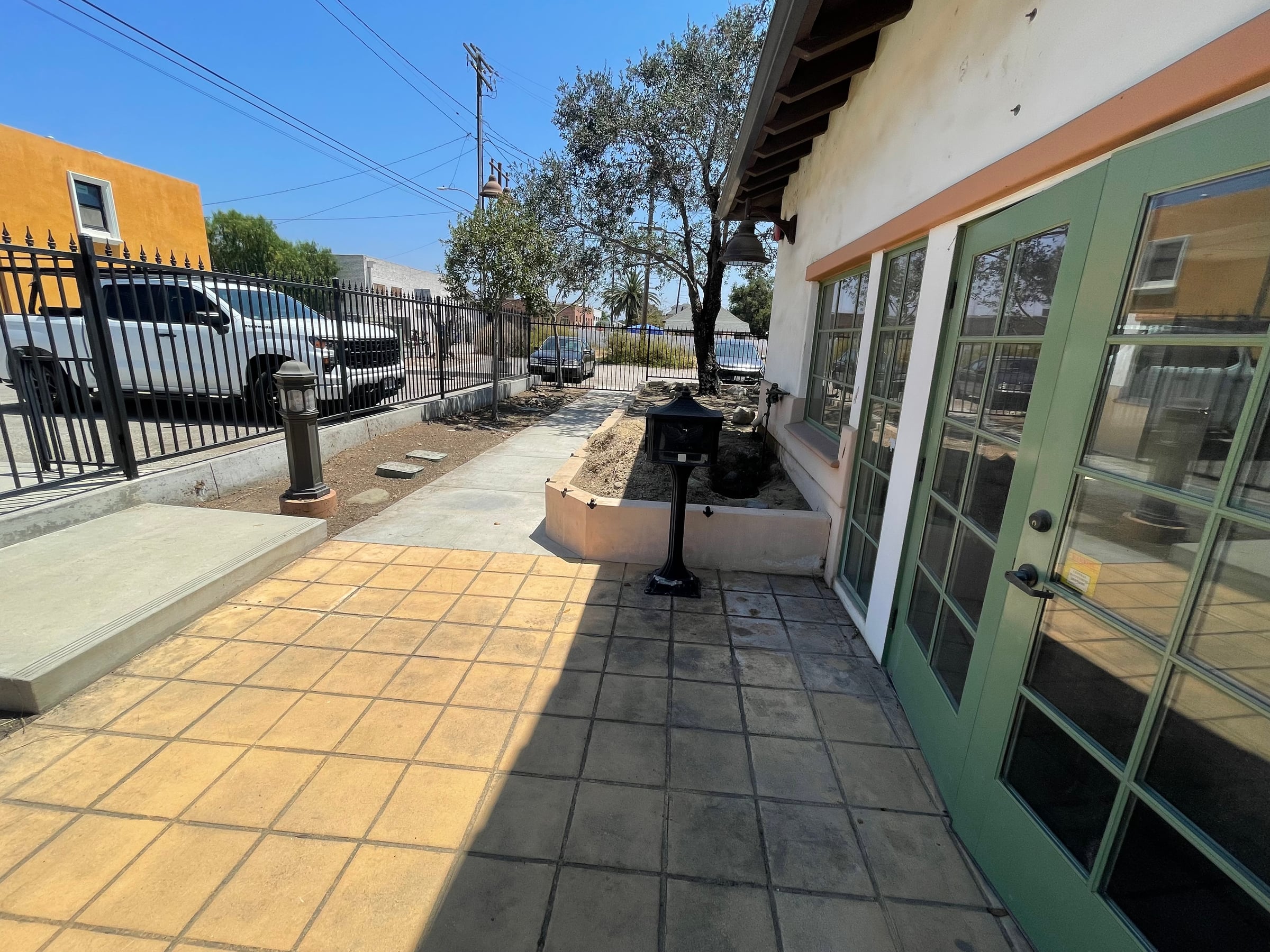 Full Restaurant for Lease in Santa Paula, CA, 4,800 SF - Thumbnail 5