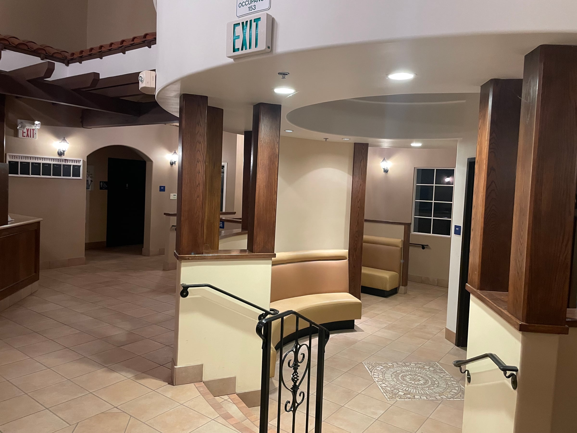 Full Restaurant for Lease in Santa Paula, CA, 4,800 SF - Thumbnail 4