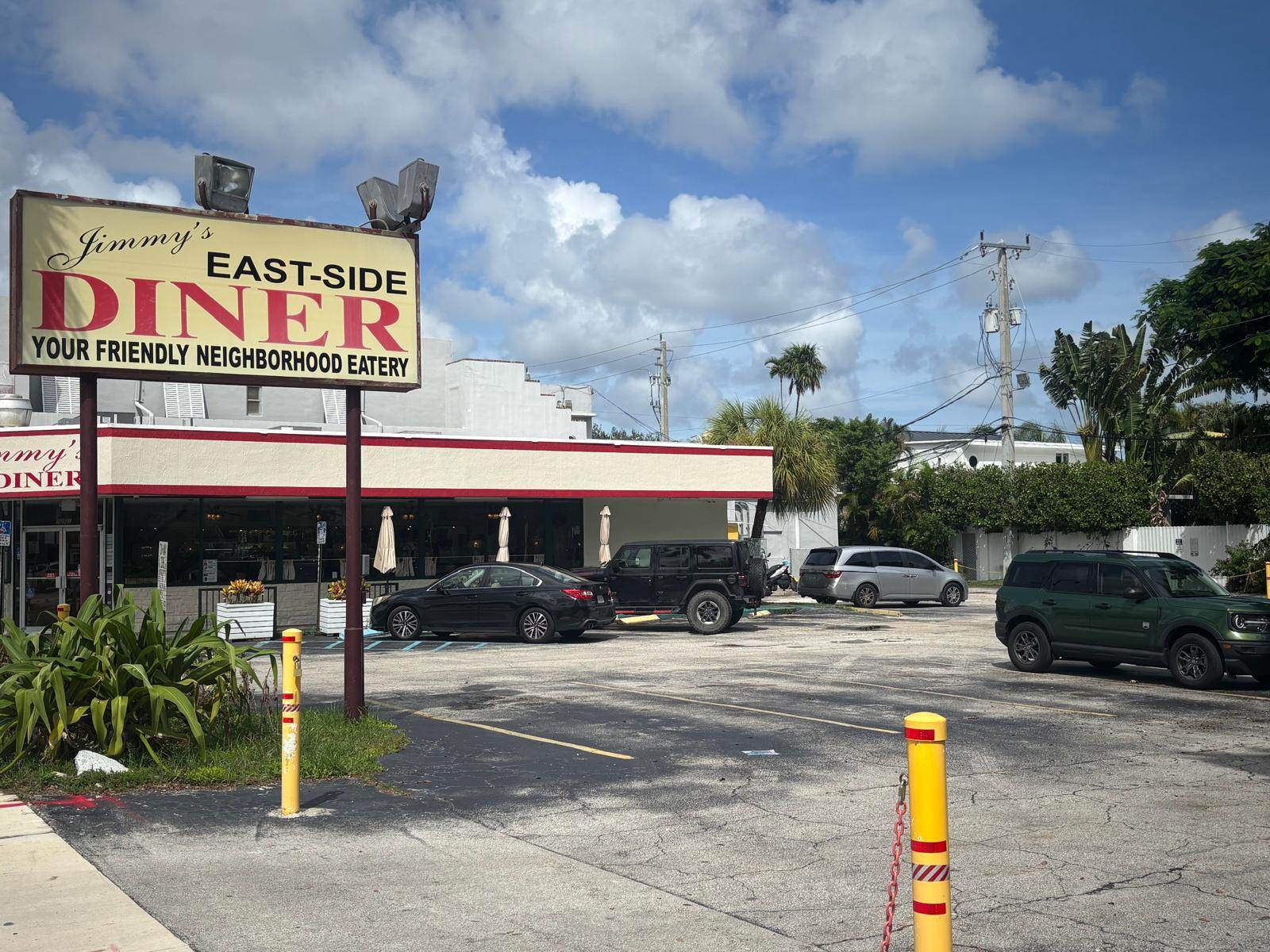 Full Restaurant for Sale in Miami, FL, $9.5M - Image 1