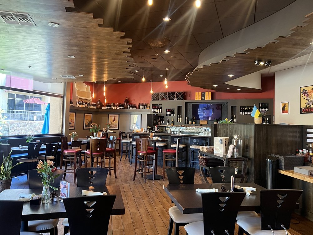 Beautiful French Bistro Restaurant for sale in Rolling Hills Estates  - Thumbnail 4