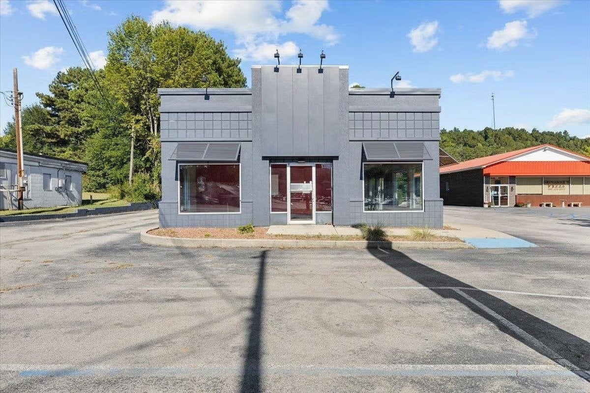 Drive-Thru Restaurant for Sale in Oneonta, AL