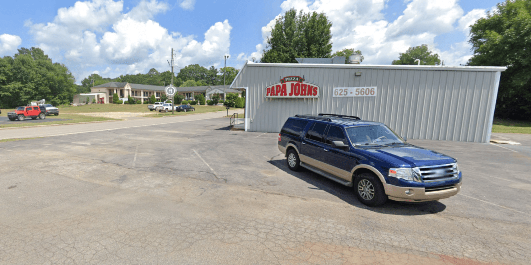 Multi-Use Full Restaurant for Sale in Oneonta, AL, 1,380 SF - Thumbnail 1