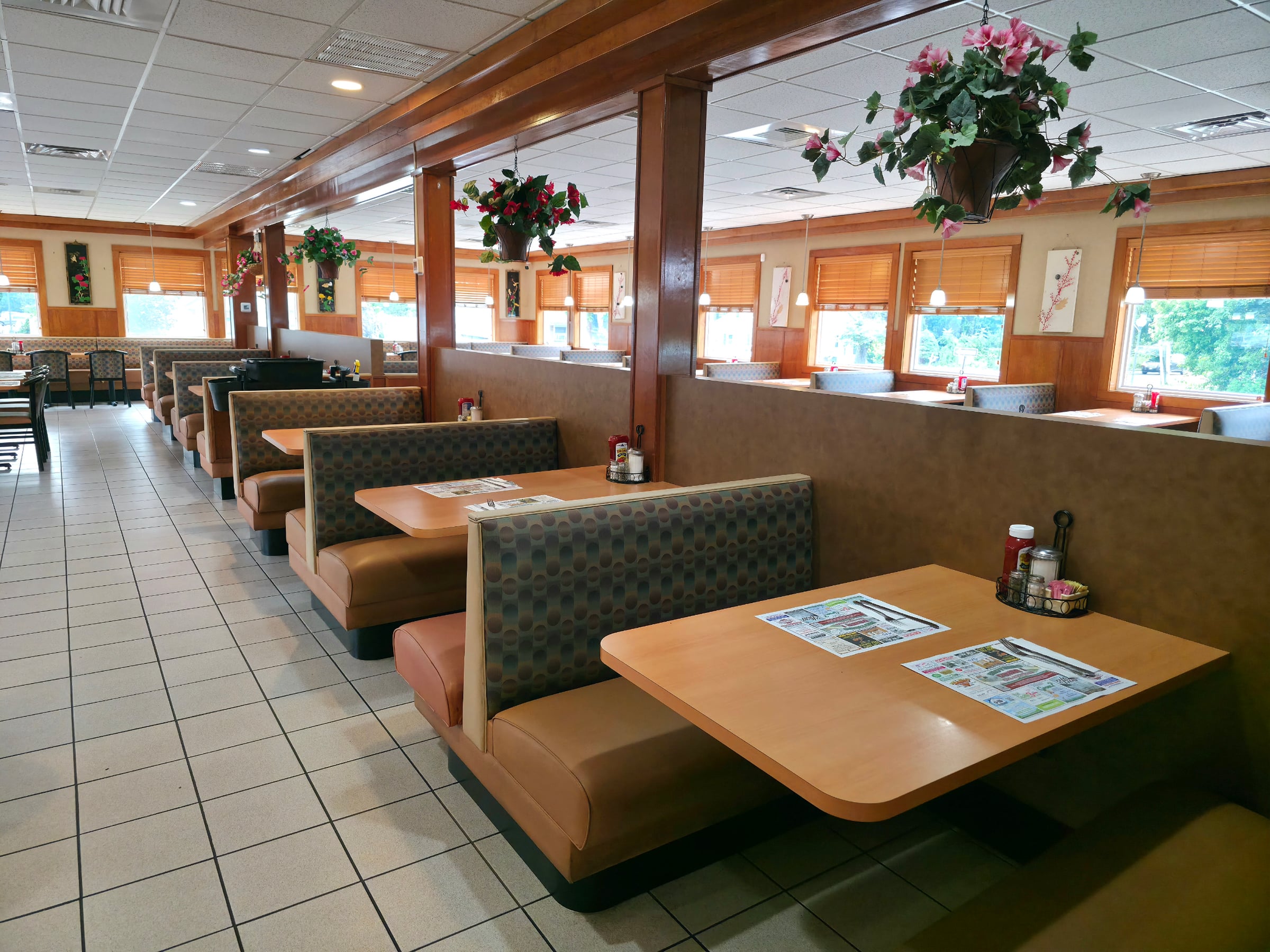 Full Restaurant for Lease in Browns Mills, Pemberton Township, NJ – 3,800 SF - Thumbnail 5