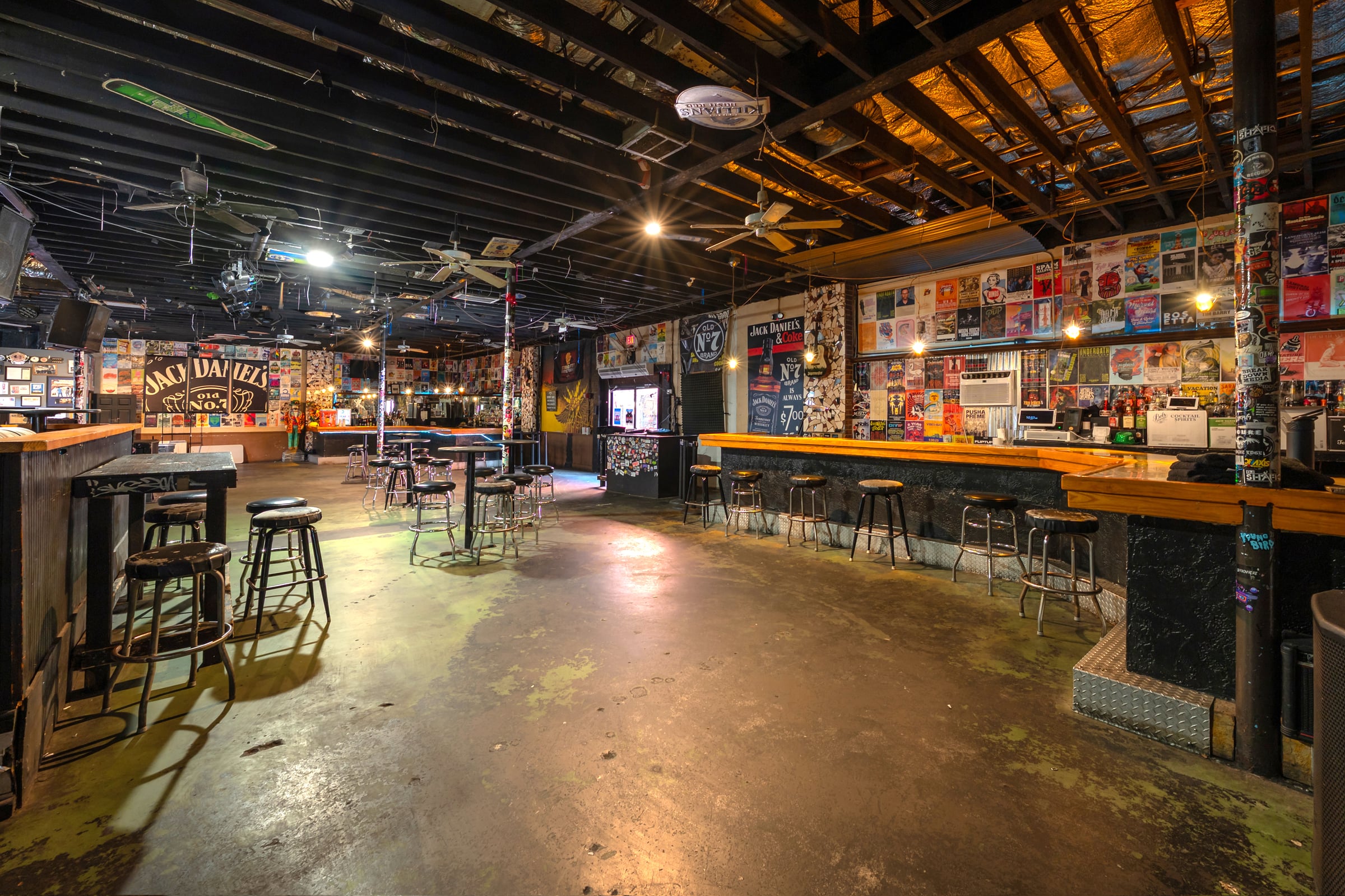Bar Lounge for Lease in Ybor City, Tampa, FL ,  4,115 SF - Thumbnail 4