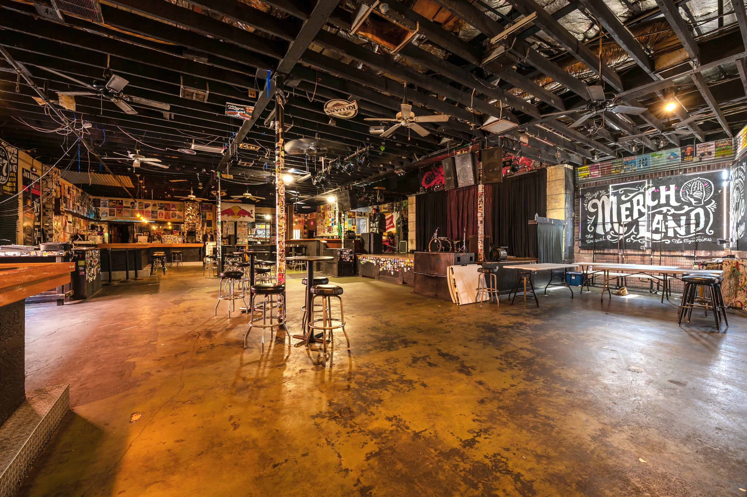 Bar Lounge for Lease in Ybor City, Tampa, FL – 4,115 SF