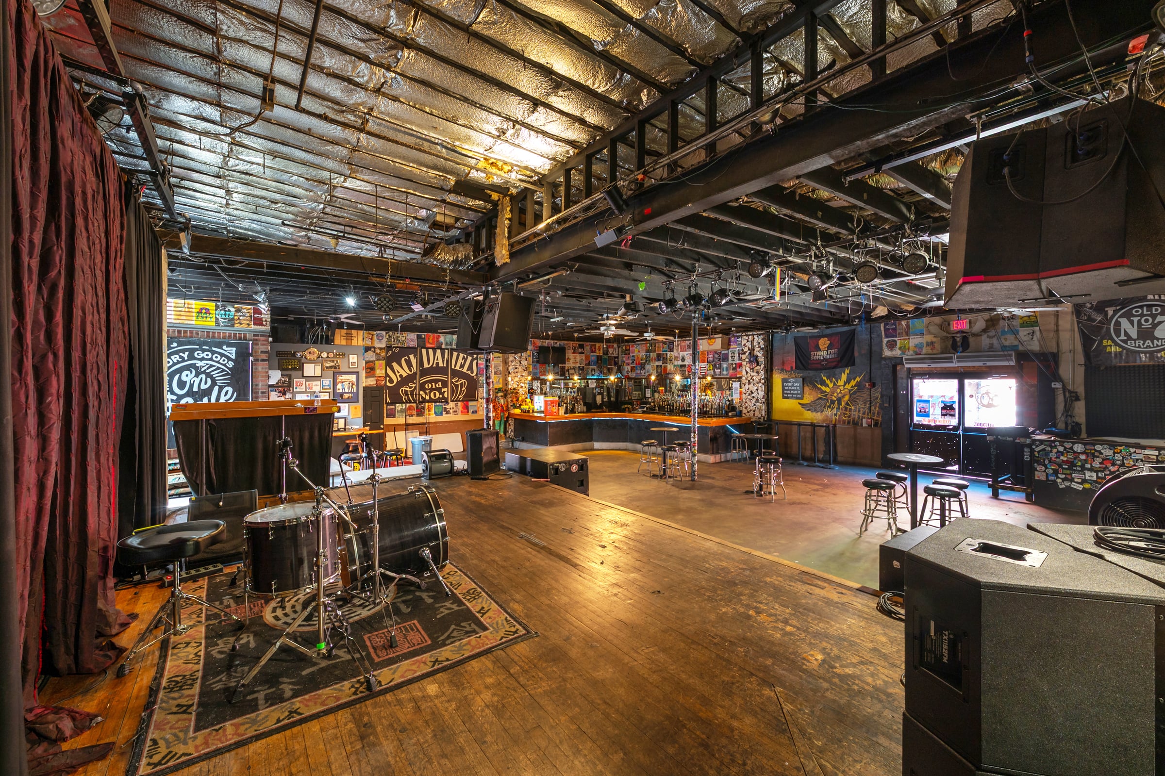 Bar Lounge for Lease in Ybor City, Tampa, FL ,  4,115 SF - Thumbnail 3