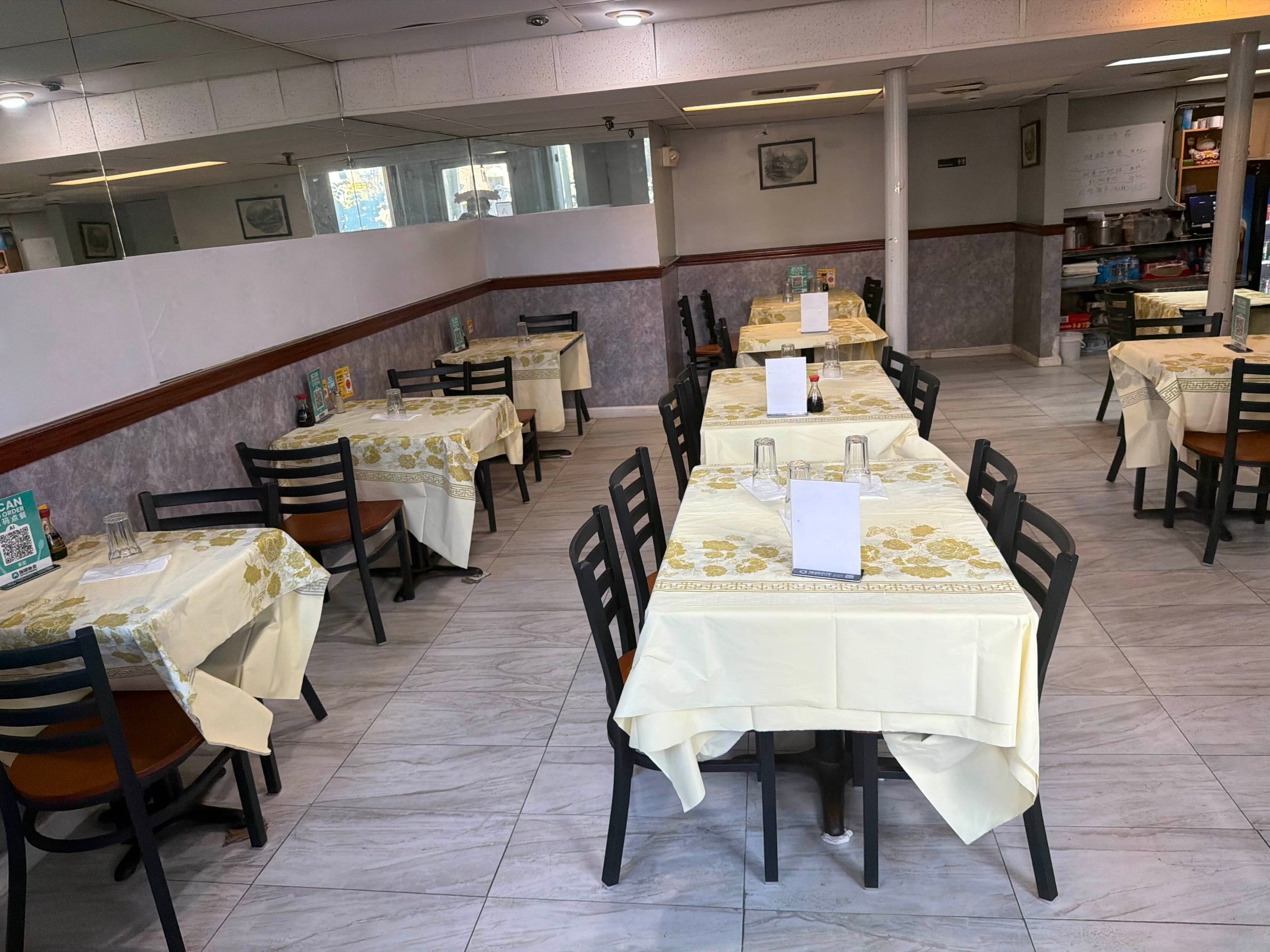 Chinese restaurant for sale on BU Campus - Thumbnail 3
