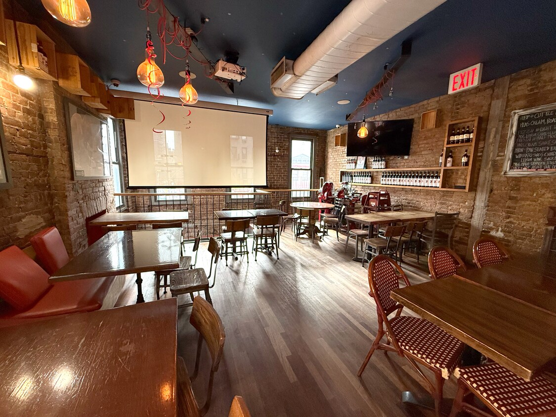 Prime Corner Turnkey Restaurant | Upper East Side - Thumbnail 4