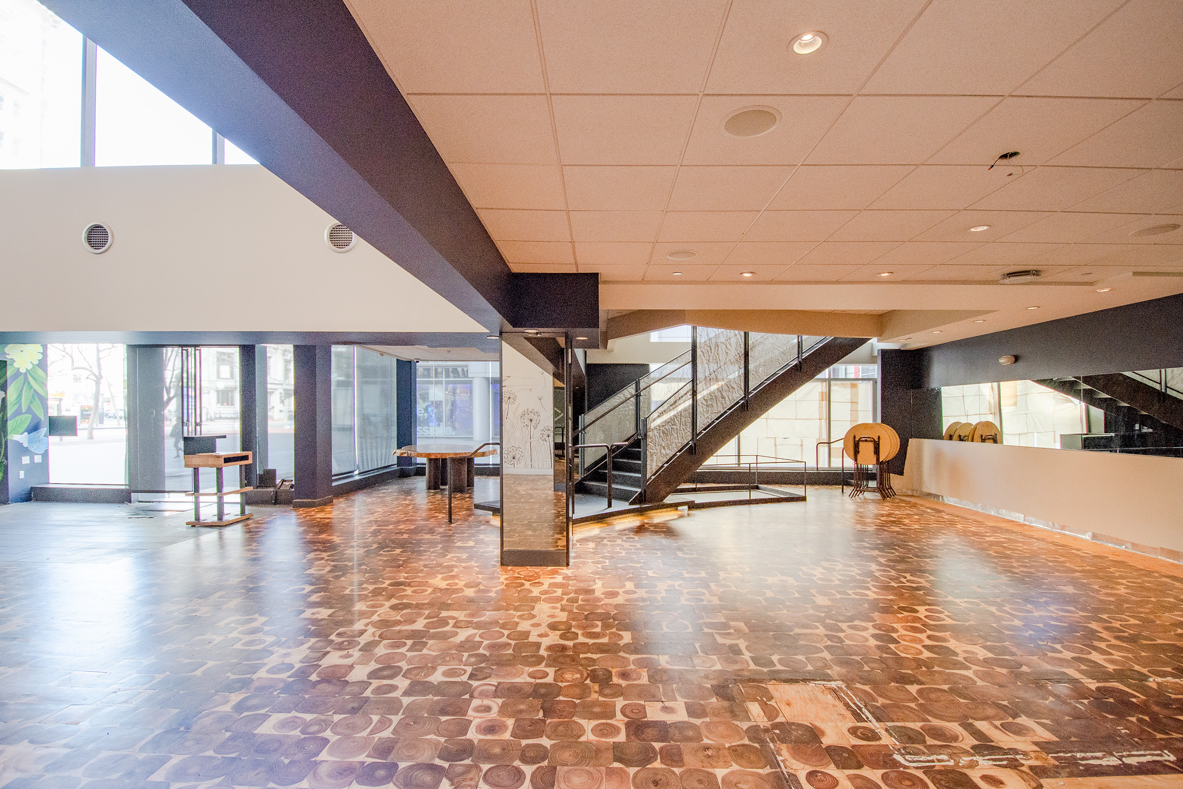 Second-Generation Restaurant in Union Square - Thumbnail 4