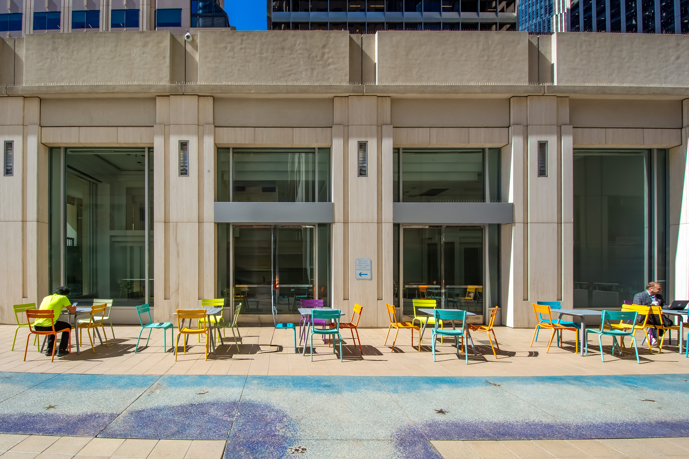 Second-Generation Restaurant Space in Financial District - Image 1