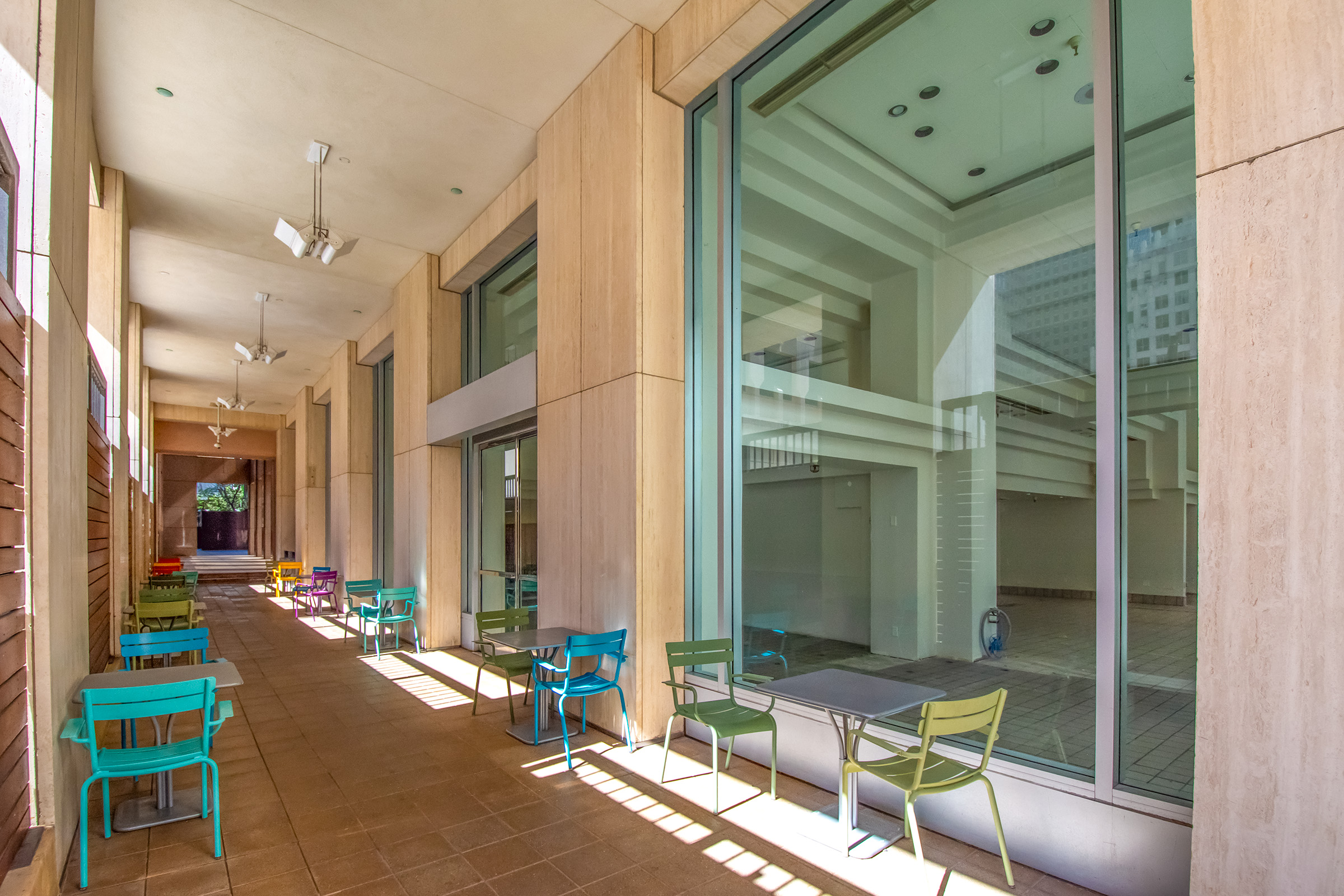 Second-Generation Restaurant Space in Financial District - Thumbnail 4