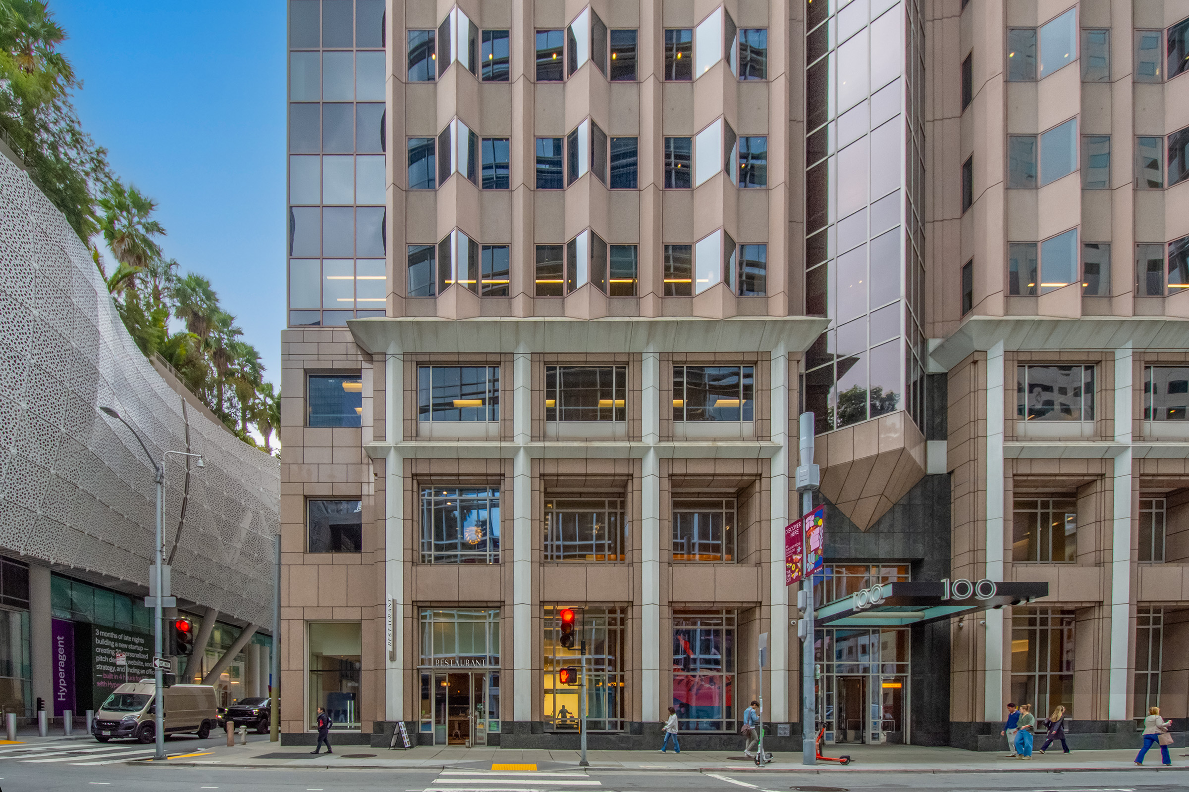 High-Visibility Restaurant Near Major Offices - Image 1