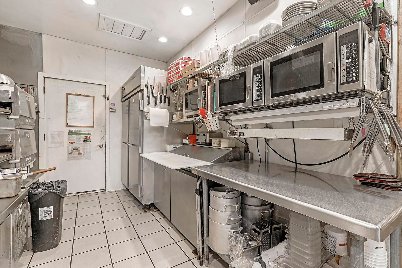 Full Restaurant for Lease in Hollister, ID – 1,770 SF - Thumbnail 2