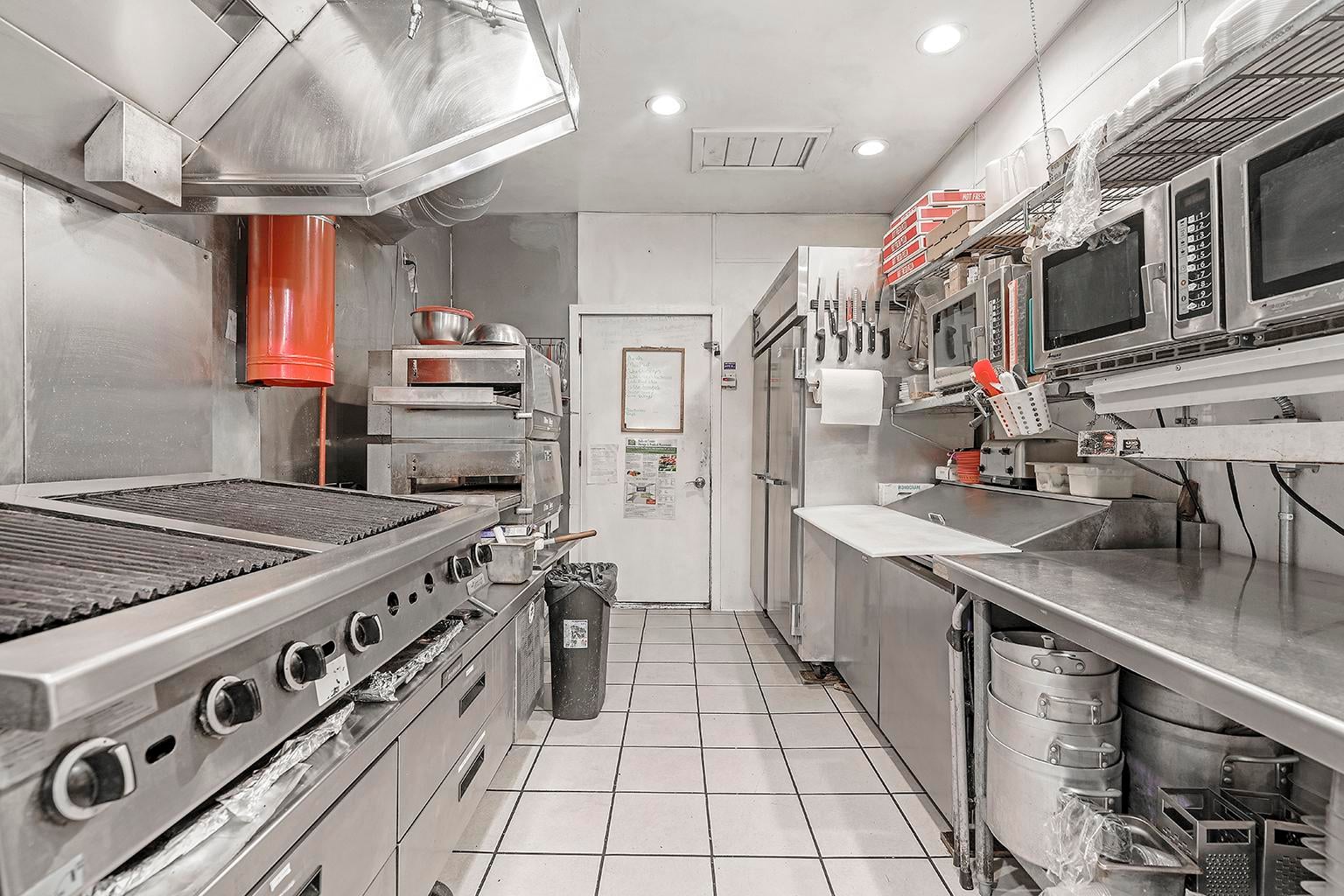 Full Restaurant for Lease in Hollister, ID – 1,770 SF - Thumbnail 3