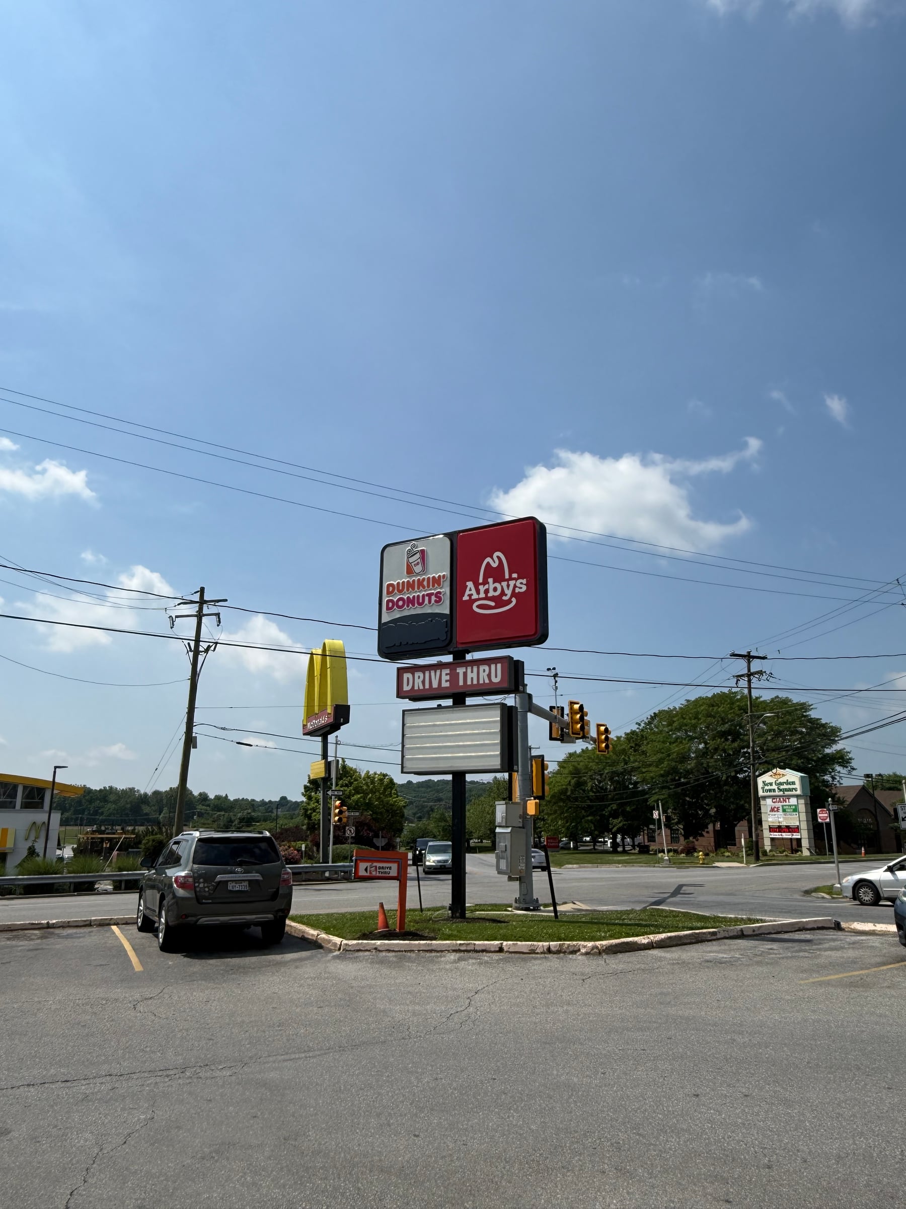 Drive-Thru Restaurant for Lease in Kennett Square, PA, 1,974 SF - Thumbnail 1
