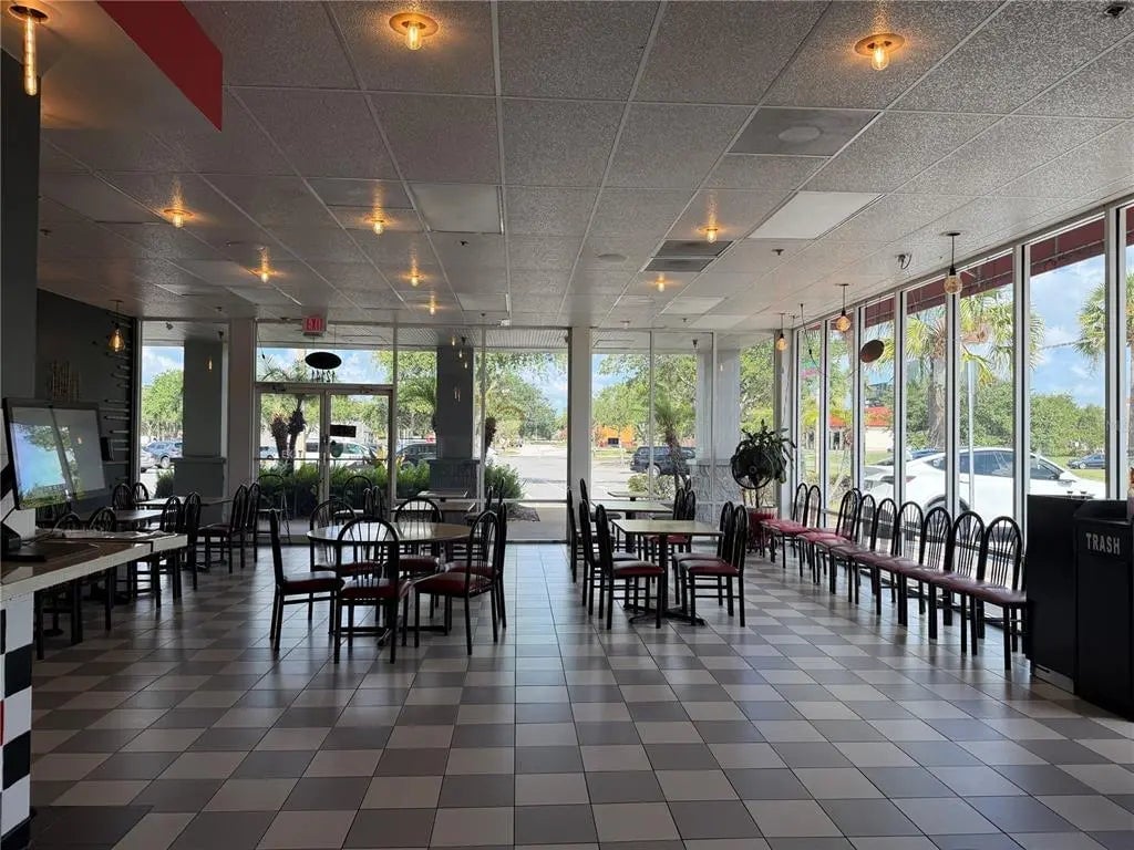 El Flamboyan Chinese Restaurant - Thumbnail 3