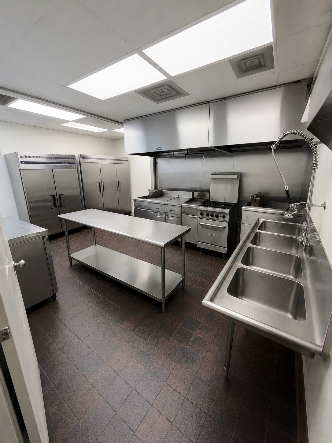 Full Restaurant for Lease in Duncanville, TX, 4,800 SF - Thumbnail 2