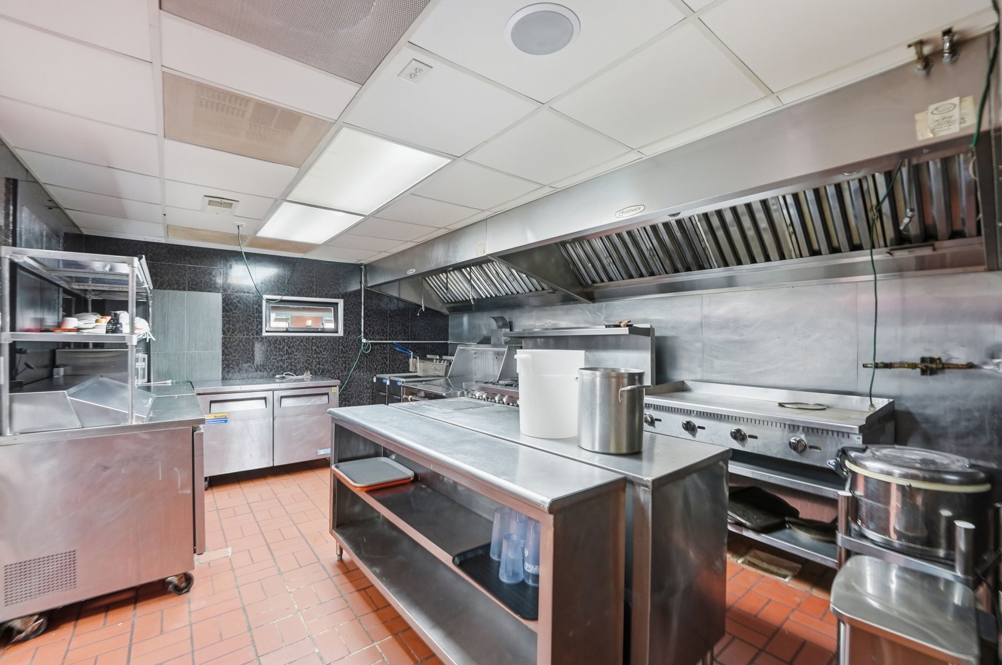 Full Restaurant for Sale in Marshall, MN, $580K - Thumbnail 5