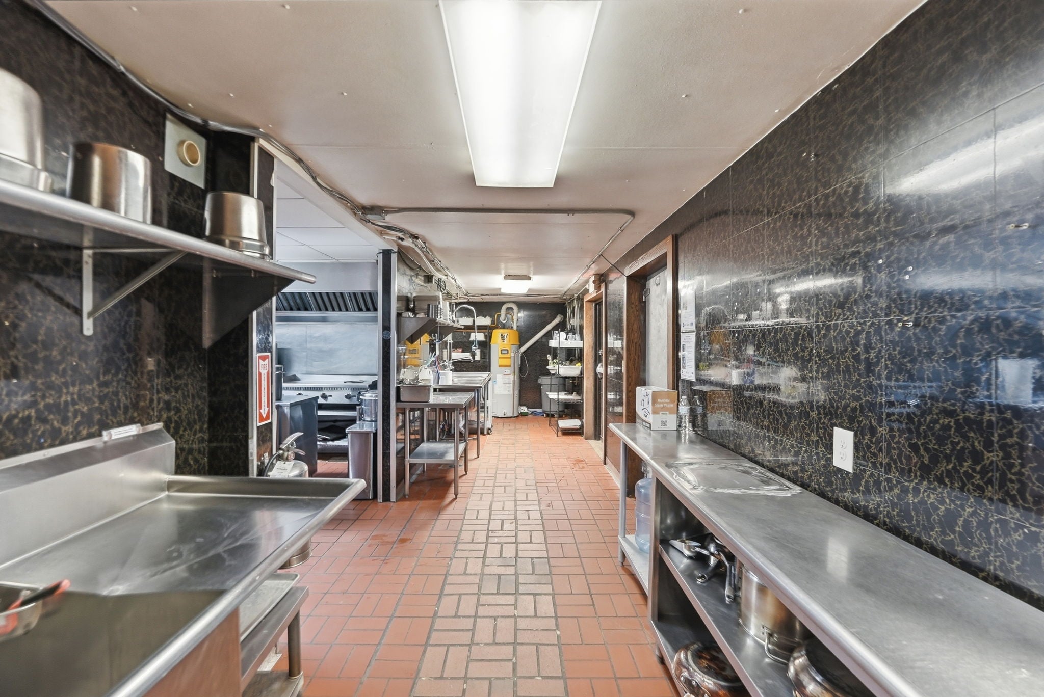 Full Restaurant for Sale in Marshall, MN, $580K - Thumbnail 3