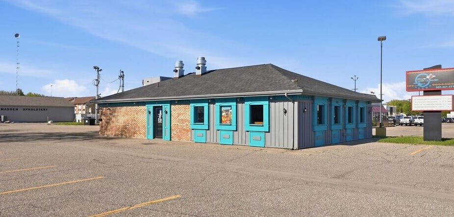 Full Restaurant for Sale in Marshall, MN, $580K - Image 15