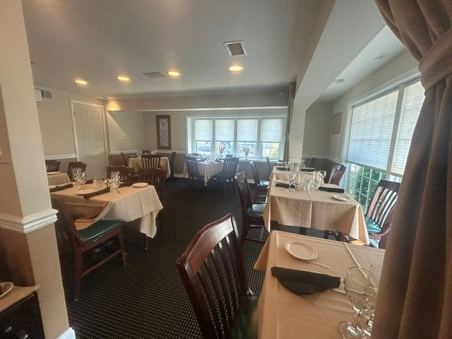 Italian Restaurant/3 Bedroom Apt for Sale - Thumbnail 3