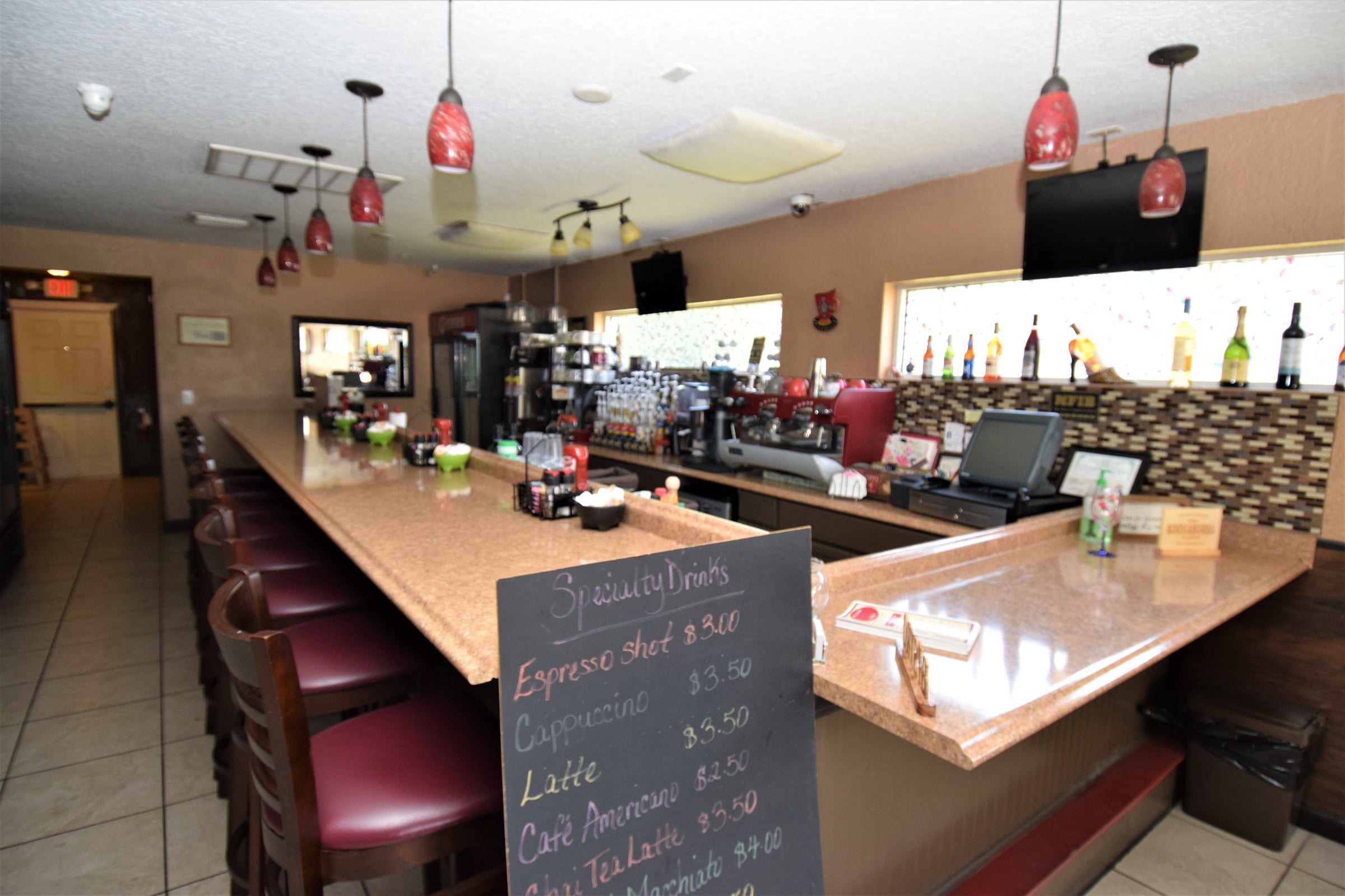 Full Restaurant for Lease in Citrus Springs, FL, 2,128 SF - Thumbnail 1