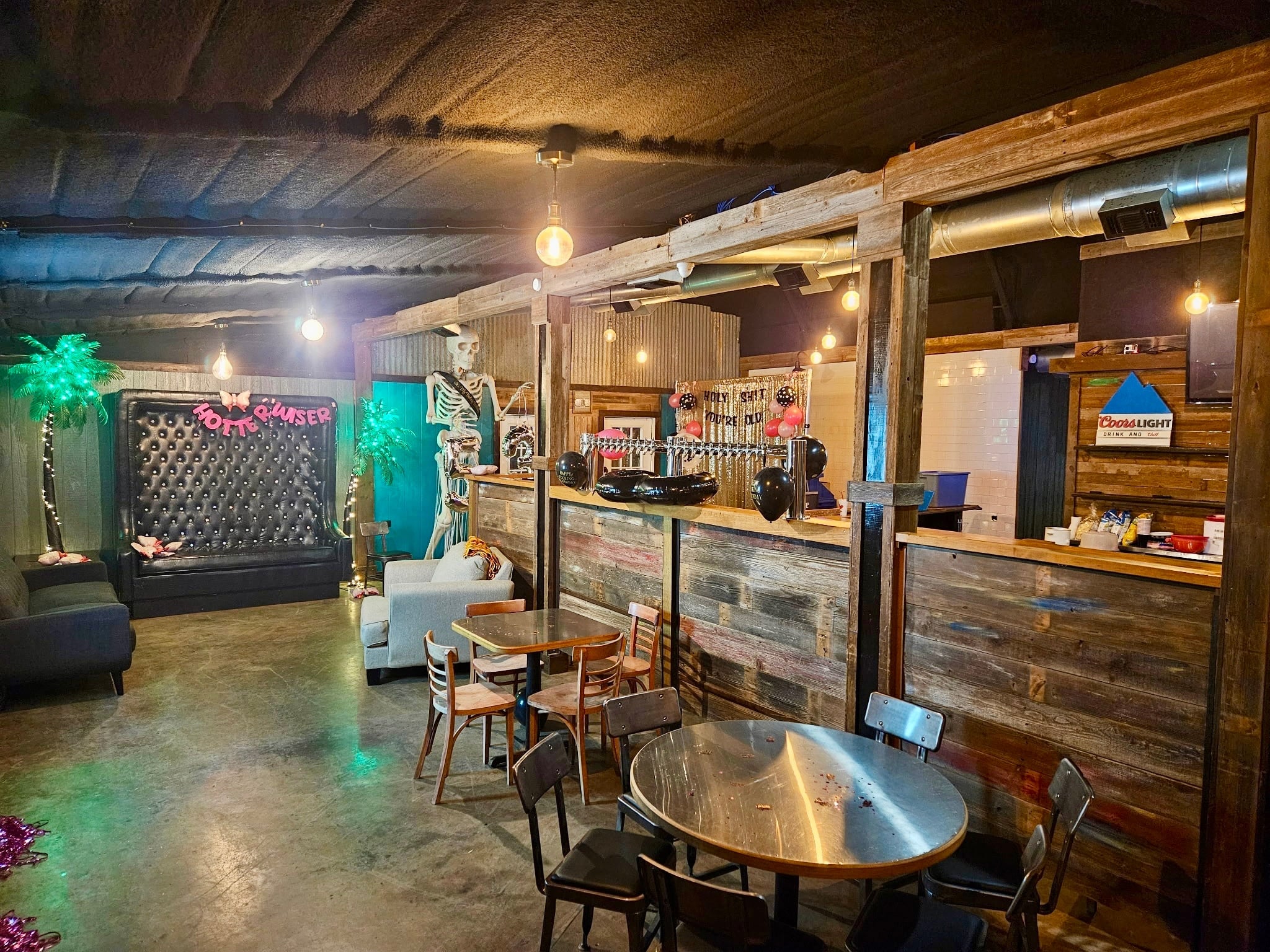 Multi-Use Full Restaurant for Lease in Wichita Falls, TX, 3,000 SF - Thumbnail 1