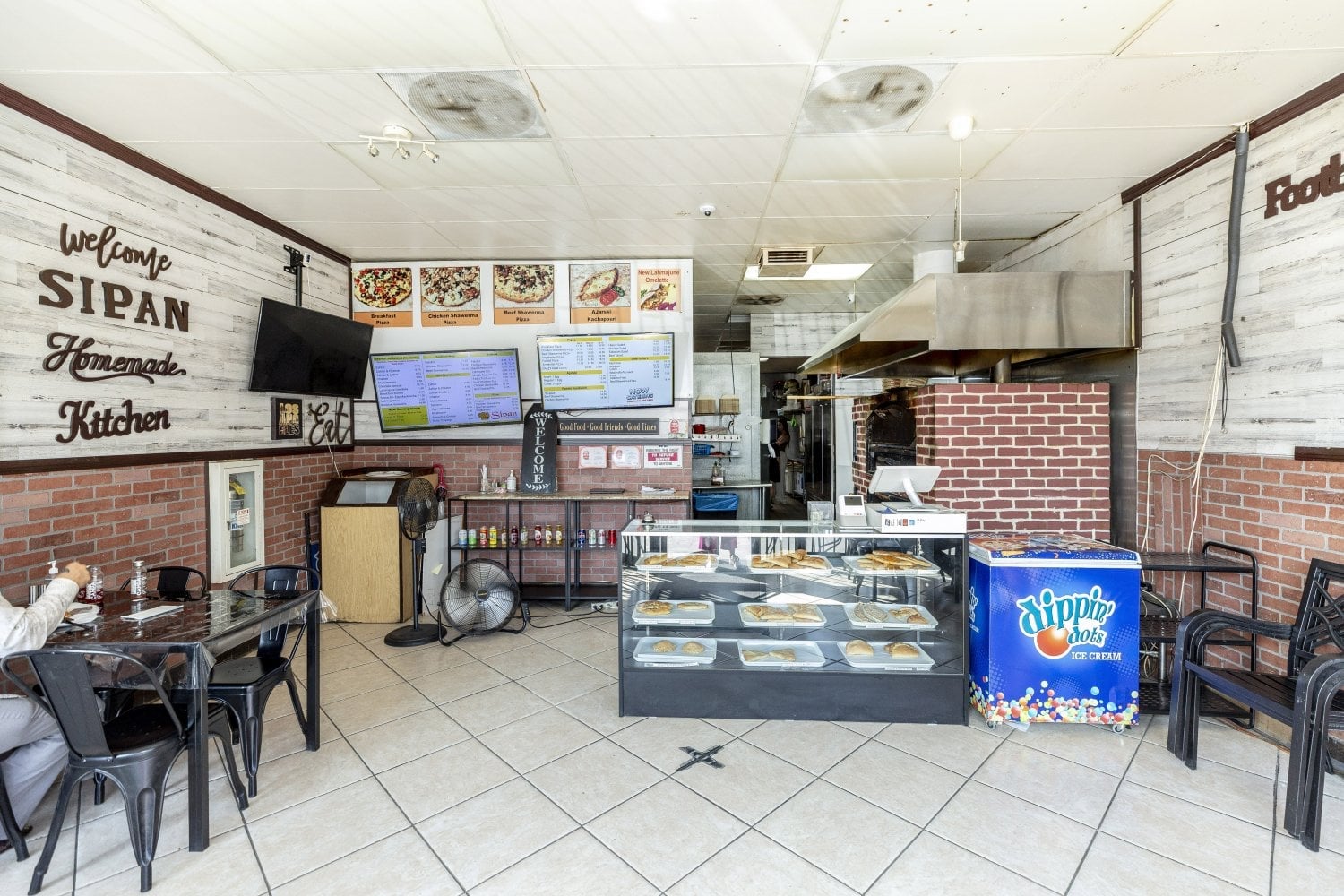 Mediterranean Fast food restaurant for sale - Thumbnail 2
